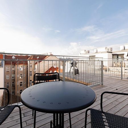 Symphony Apartments 42 - Modern Loft With Terrace And Grill In Central Location Vienna Exterior photo